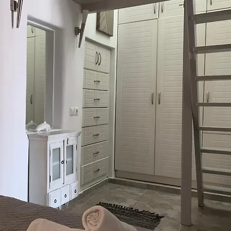 Cycladic House Mykonos Town