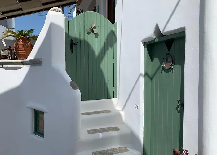 Daire Cycladic House